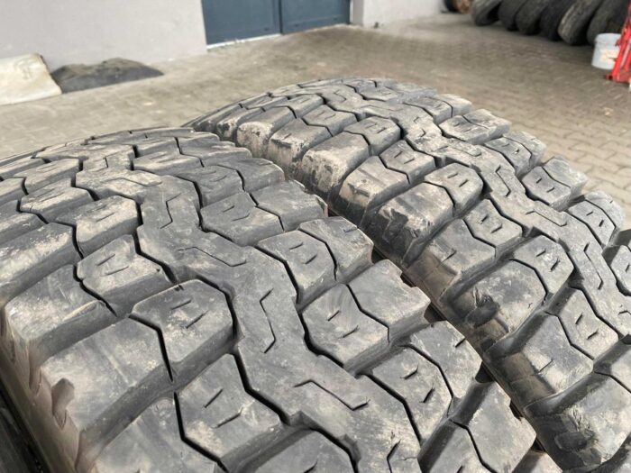 PIRELLI TH