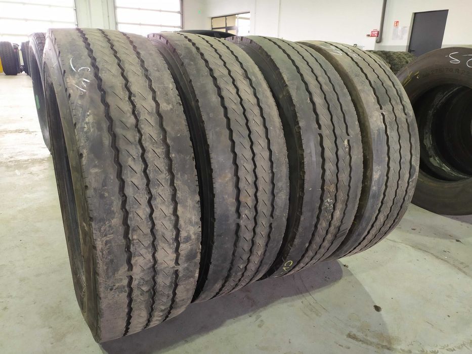 275/70R22.5 HANKOOK AU03 + / 8-10mm HANKOOK AU