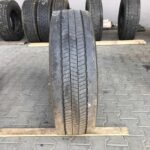 Używane opony do ciężarówek 275/70R22.5 PIRELLI MC01 / 10-11mm