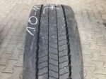 Używane opony do ciężarówek 275/70R22.5 PIRELLI MC01 / 10-11mm