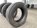 Używane opony do ciężarówek 275/70R22.5 PIRELLI MC85 II AMARANTO / 10-11mm
