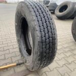 Używane opony do ciężarówek 275/70R22.5  BIEŻNIKOWANA TYP RECAMIC XDA4S  14-17mm