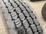 Używane opony do ciężarówek 275/70R22.5  BIEŻNIKOWANA TYP RECAMIC XDA4S  14-17mm