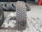 Używane opony do ciężarówek 295/80R22.5 BIEŻNIKOWANA RECAMIC XW4S / 100% BIEŻNIKA