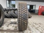 Używane opony do ciężarówek 295/80R22.5 BIEŻNIKOWANA RECAMIC XW4S / 100% BIEŻNIKA