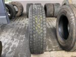 Używane opony do ciężarówek 295/80R22.5 BIEŻNIKOWANA TYP FIRESTONE FD622 / 6-7mm