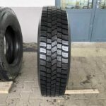 Używane opony do ciężarówek 295/80R22.5 BIEŻNIKOWANA TYP KOSTKA / 20mm