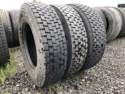 Używane opony do ciężarówek 295/80R22.5 BIEŻNIKOWANE RECAMIC XDE2 / 10-13mm