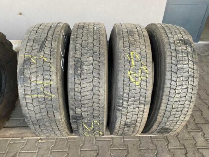 Używane opony do ciężarówek 295/80R22.5 BIEŻNIKOWANE RECAMIC XW4S / 10-11mm