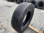 Używane opony do ciężarówek 295/80R22.5 BRIDGESTONE R-STEER 001 / 10MM