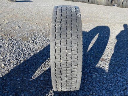 Używane opony do ciężarówek 295/80R22.5 CONTINENTAL HD HYBRID / 7-10mm