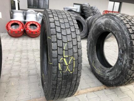 Używane opony do ciężarówek 295/80R22.5 CONTINENTAL HDR2 / 8-10mm