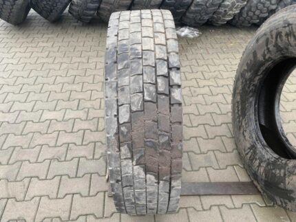 Używane opony do ciężarówek 295/80R22.5 CONTINENTAL HDR2 / 5-11mm