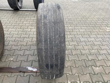 Używane opony do ciężarówek 295/80R22.5 CONTINENTAL HSL2 ECO-PLUS / 7-8mm