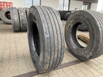 Używane opony do ciężarówek 295/80R22.5 CONTINENTAL HSW2 COACH / 7-8mm