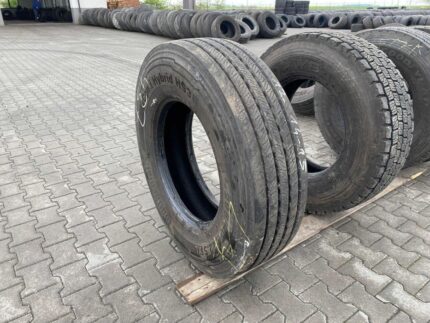 Używane opony do ciężarówek 295/80R22.5 CONTINENTAL CONTI HYBRID HS3 / 14-15mm