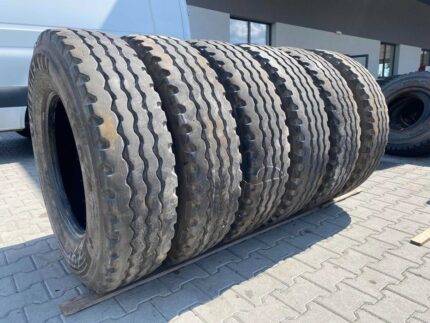 Używane opony do ciężarówek 295/80R22.5 CONTINENTAL HSC