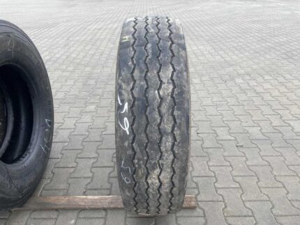 Używane opony do ciężarówek 295/80R22.5 CONTINENTAL HSC1 / 7-8mm