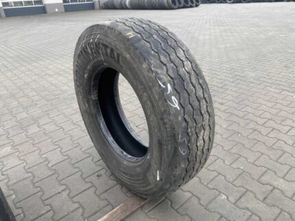 Używane opony do ciężarówek 295/80R22.5 CONTINENTAL HSC1 / 7-8mm