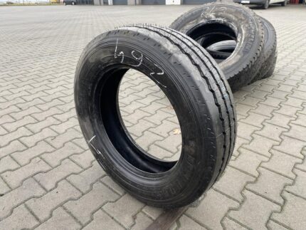 Opony ciężarowe 205/65R17.5 PIRELLI ST55 / 100% Bieżnika