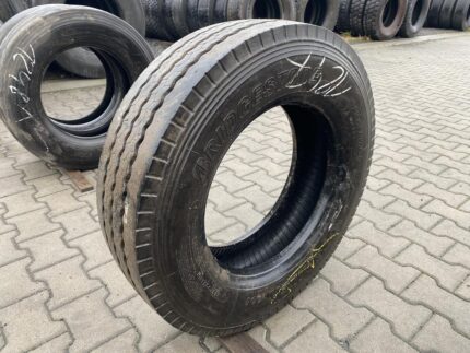 Opony ciężarowe 215/75R17.5 BRIDGESTONE R-TRAILER 001 / 12mm