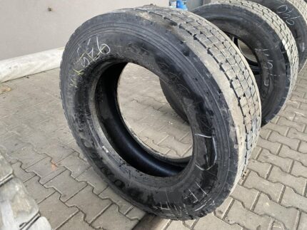 Opony ciężarowe 315/60R22.5 DUNLOP SP444 / 8-9mm