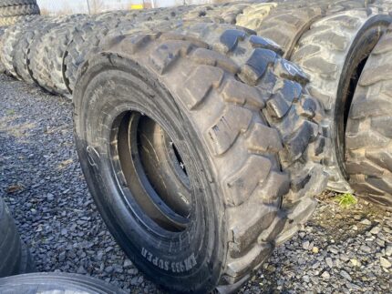 Opony do cystern 290/90-20 BKT EM933 SUPER / 95% Bieżnika