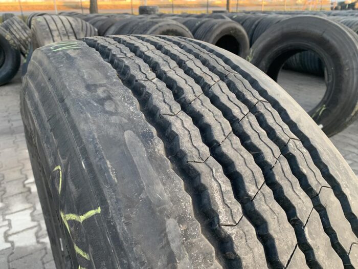 Opony ciężarowe 385/65R22.5 BRIDGESTONE R179+ / 12-13mm