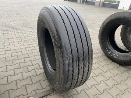 Opony ciężarowe 385/65R22.5 BIEŻNIKOWANA NACZEPA / 11-12mm