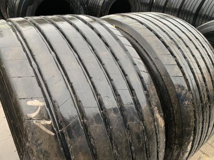 Opony ciężarowe 445/45R19.5 GOODYEAR KMAX T GEN-2 / 8-12mm