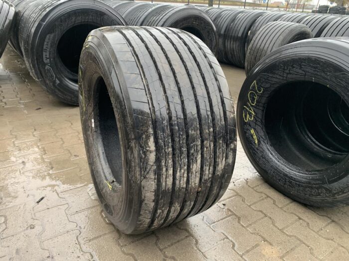 Opony ciężarowe 445/45R19.5 GOODYEAR KMAX T GEN-2 / 11-12mm