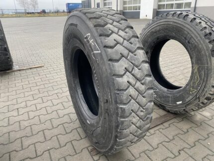 Opony ciężarowe 13R22.5 BIEŻNIKOWANA TYP NAPĘD BUDOWLANY / 12-13mm