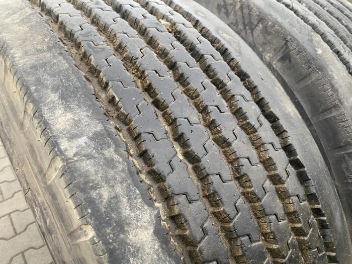 Opony ciężarowe 425/65R22.5 FIRESTONE TSP-3000 / 14mm