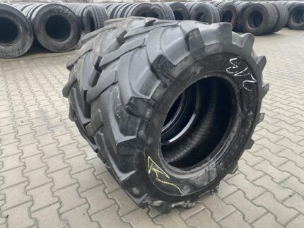 Opony przemysłowe  405/70-20 , 16/70-20 MITAS MPT-01 / 30% BIEŻNIKA