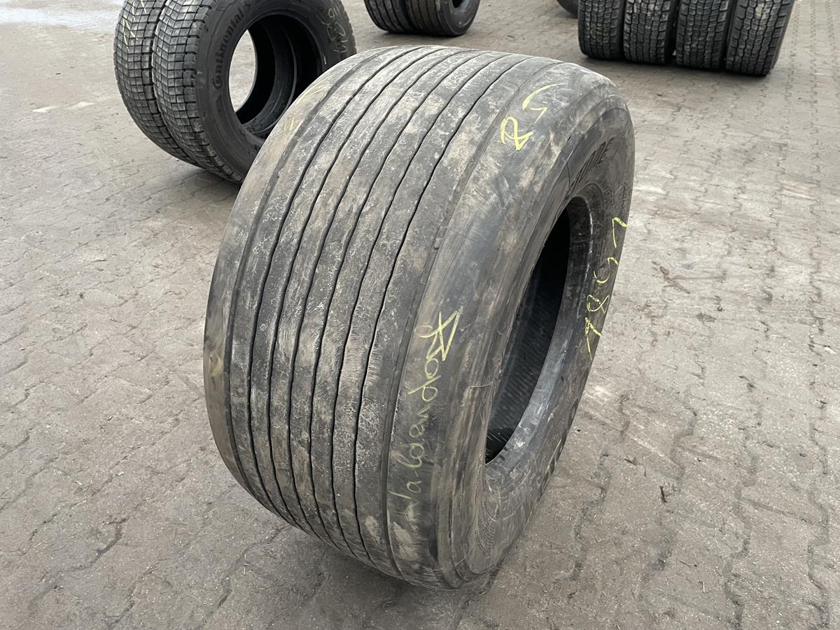 Opony ciężarowe 445/45R19.5 BRIDGESTONE ECOPIA H-TRAILER 002 / 7-8mm Opony ciężarowe 445/45R19.5 BRIDGESTONE ECOPIA H-TRAILER 002 / 7-8mm