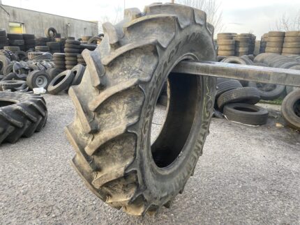 Używane opony rolnicze 380/85R28 14.9R28 CONTINENTAL AC85 / 90% bieżnika