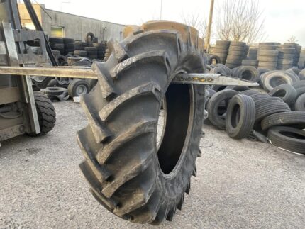 Używane opony rolnicze 18.4R38 STARMAXX / 99% bieżnika