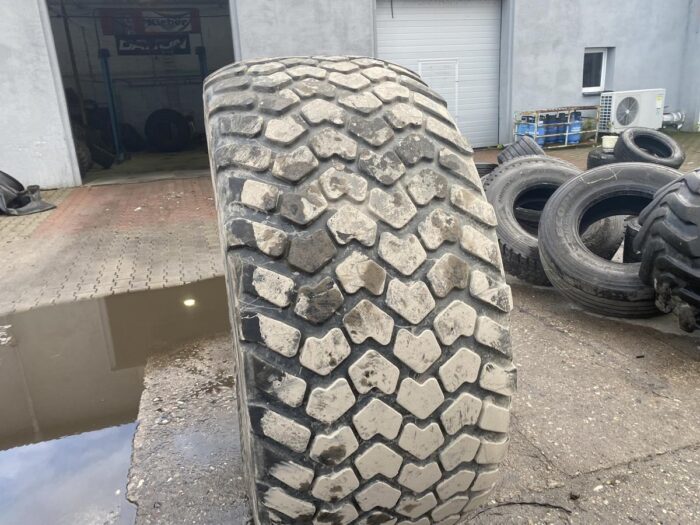 Używane opony rolnicze 650/65R30.5 MICHELIN CARGOXBIB / 80% bieżnika