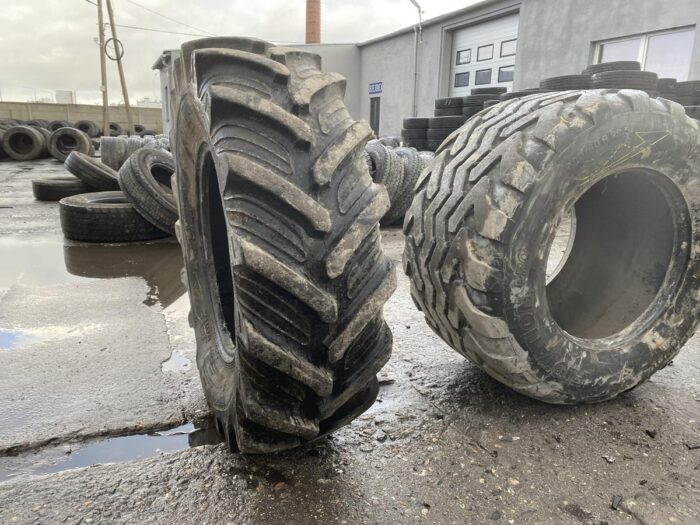 Używane opony rolnicze 380/85R24 14.9R24 TAURUS POINT 8 / 85% bieżnika