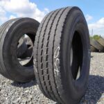 Używane opony do ciężarówek 295/80R22.5 DUNLOP SP382 / 12mm
