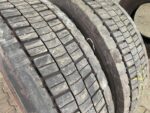 Używane opony do ciężarówek 295/80R22.5 DUNLOP SP444 / 10-14mm