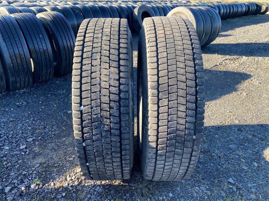 Używane opony do ciężarówek 295/80R22.5 DUNLOP SP452 / 15mm Używane opony do ciężarówek 295/80R22.5 DUNLOP SP452 / 15mm