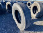 Używane opony do ciężarówek 295/80R22.5 DUNLOP SP452 / 10-13mm