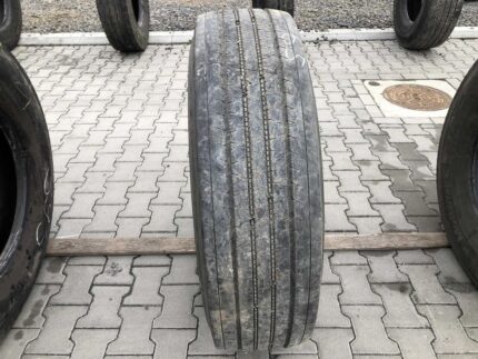 Używane opony do ciężarówek 295/80R22.5 FIRESTONE FS400 / 7-8mm