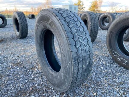 Opony do naczep 295/80R22.5 UNIROYAL DH40 / 6-8mm