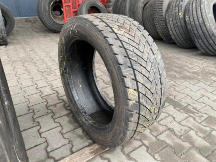 Opony do naczep 315/45R22.5 GOODYEAR KMAX D / 8-9mm