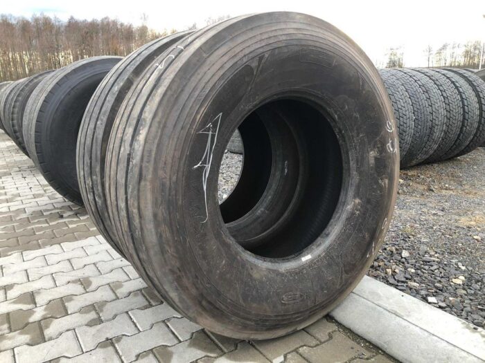Opony do naczep 425/65R22.5 GOODYEAR KMAX T / 11-13mm