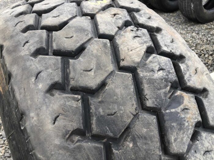 Opony do naczep 445/65R22.5 CONTINENTAL HTC / 12-13mm