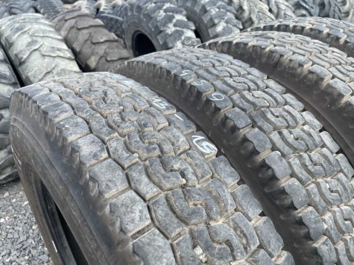 Opony do naczep 9R22.5 BRIDGESTONE V-STEEL 716 / 13-15mm