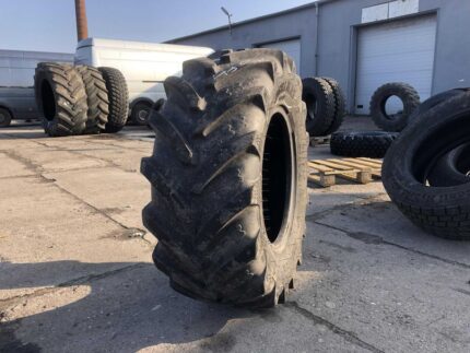 Opony rolnicze 340/65R18 BKT / 80% BIEŻNIKA